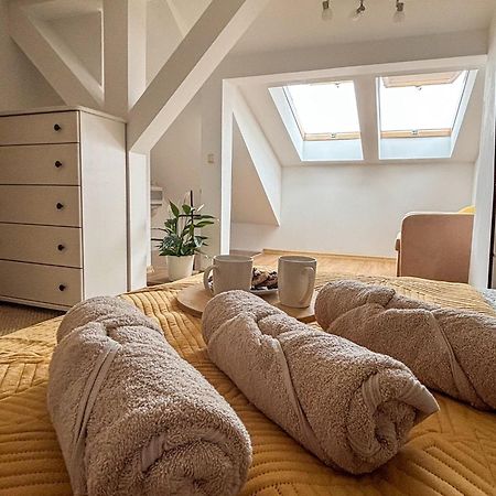 Sunset Apartment Cracow Cracovia Esterno foto